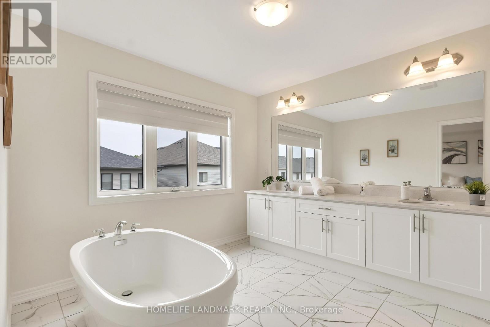 285 Broadacre Drive, Kitchener, Ontario  N2R 0S6 - Photo 25 - X13655268