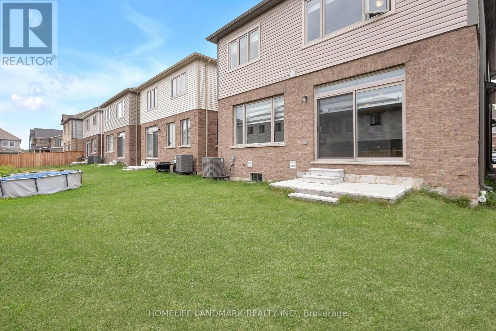 285 Broadacre Drive, Kitchener, Ontario  N2R 0S6 - Photo 41 - X13655268