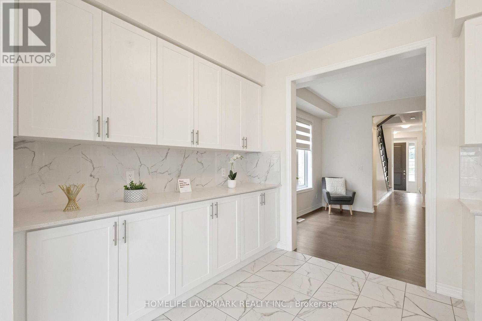 285 Broadacre Drive, Kitchener, Ontario  N2R 0S6 - Photo 6 - X13655268