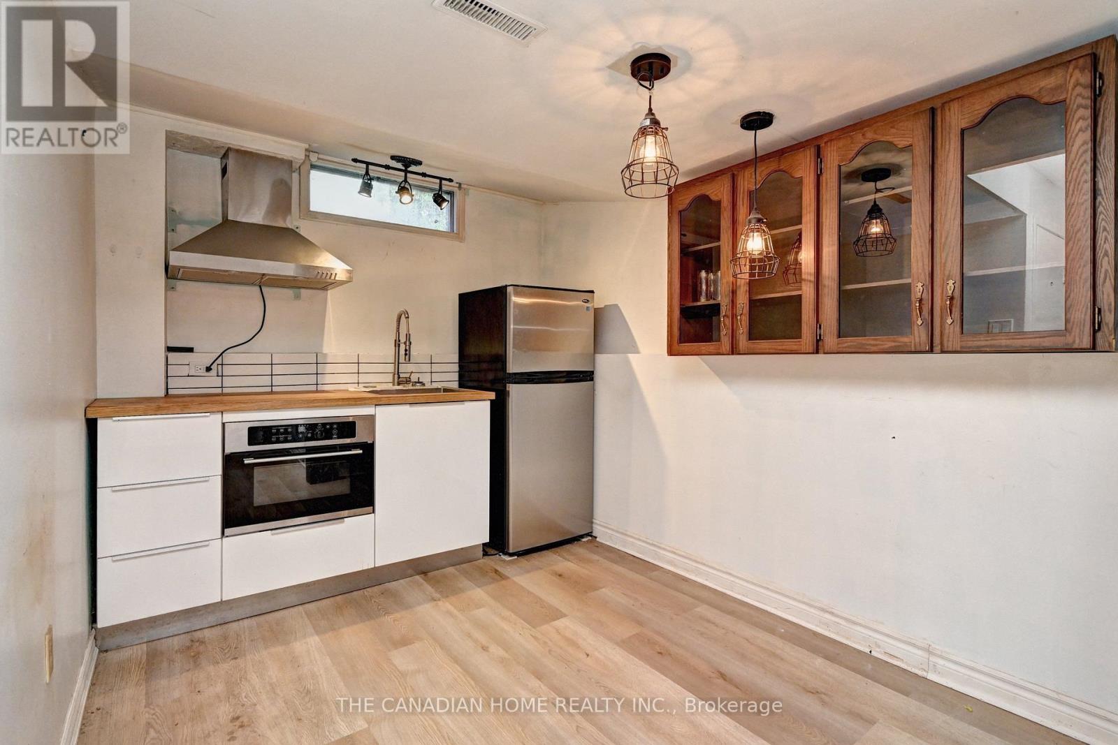 489 Strasburg Road, Kitchener, Ontario  N2E 1P1 - Photo 32 - X13655284