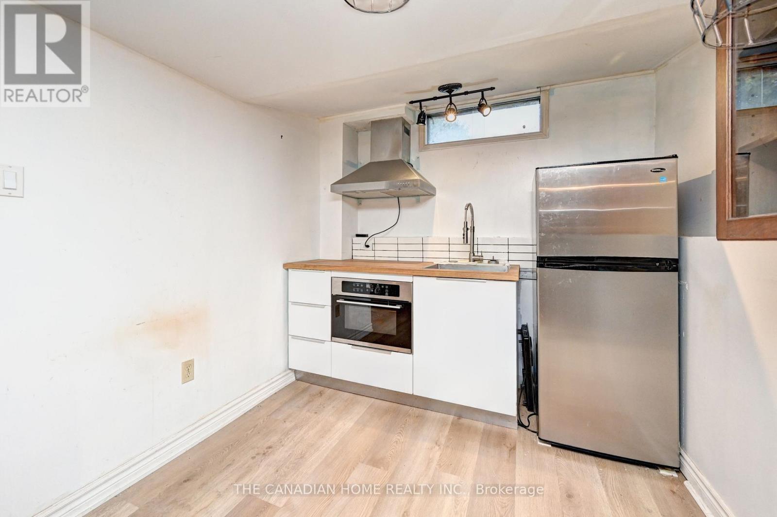 489 Strasburg Road, Kitchener, Ontario  N2E 1P1 - Photo 34 - X13655284