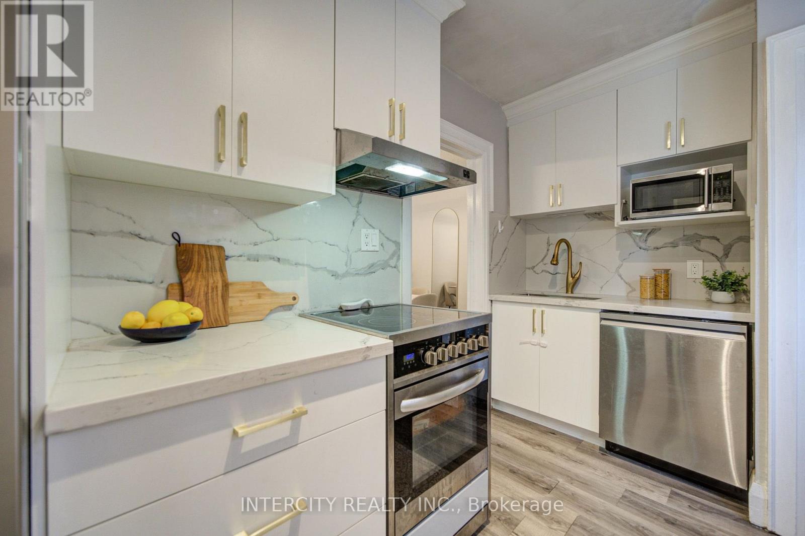 256 Blantyre Avenue, Toronto, Ontario  M1N 2S1 - Photo 11 - E13597794