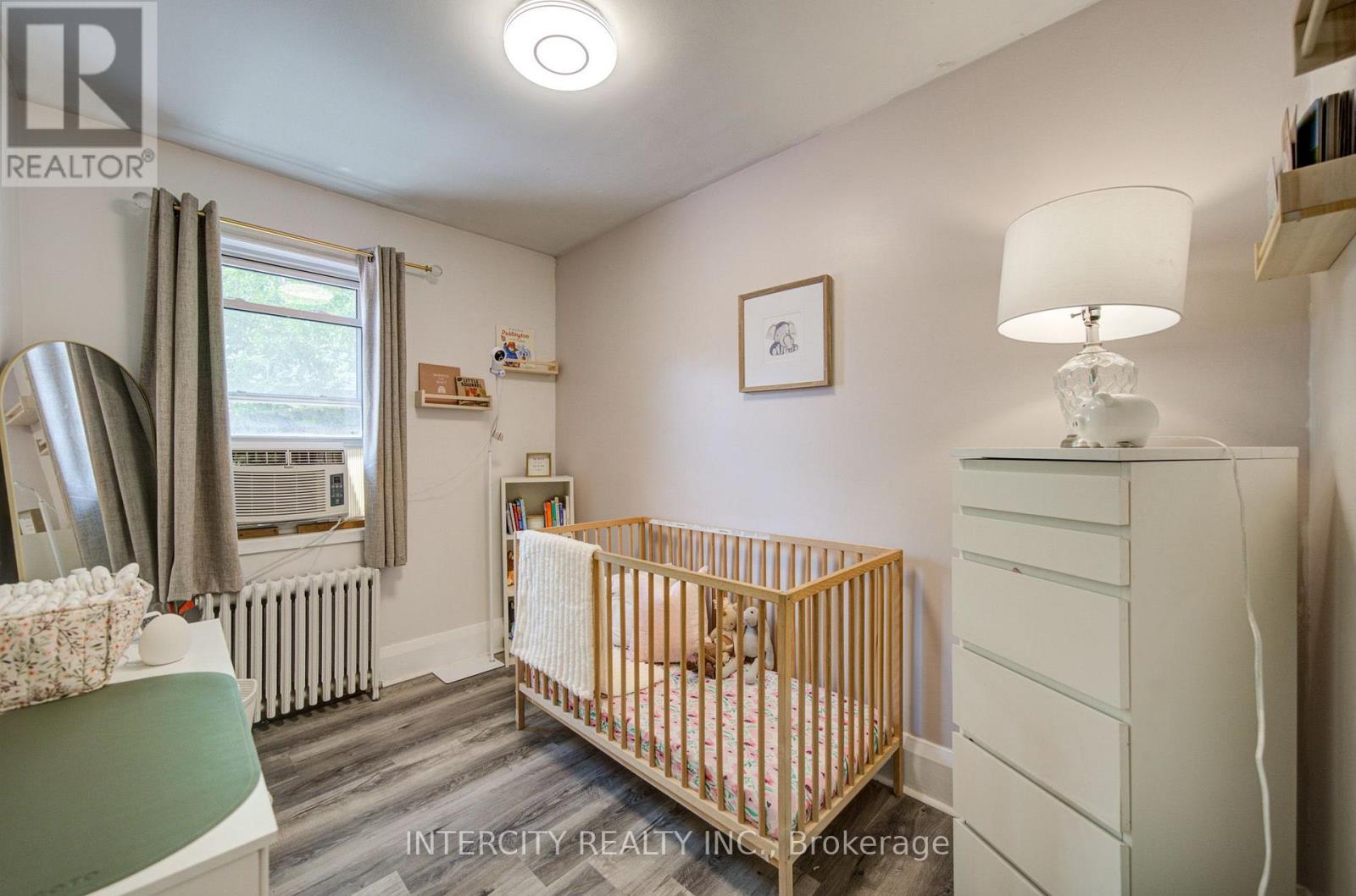 256 Blantyre Avenue, Toronto, Ontario  M1N 2S1 - Photo 15 - E13597794