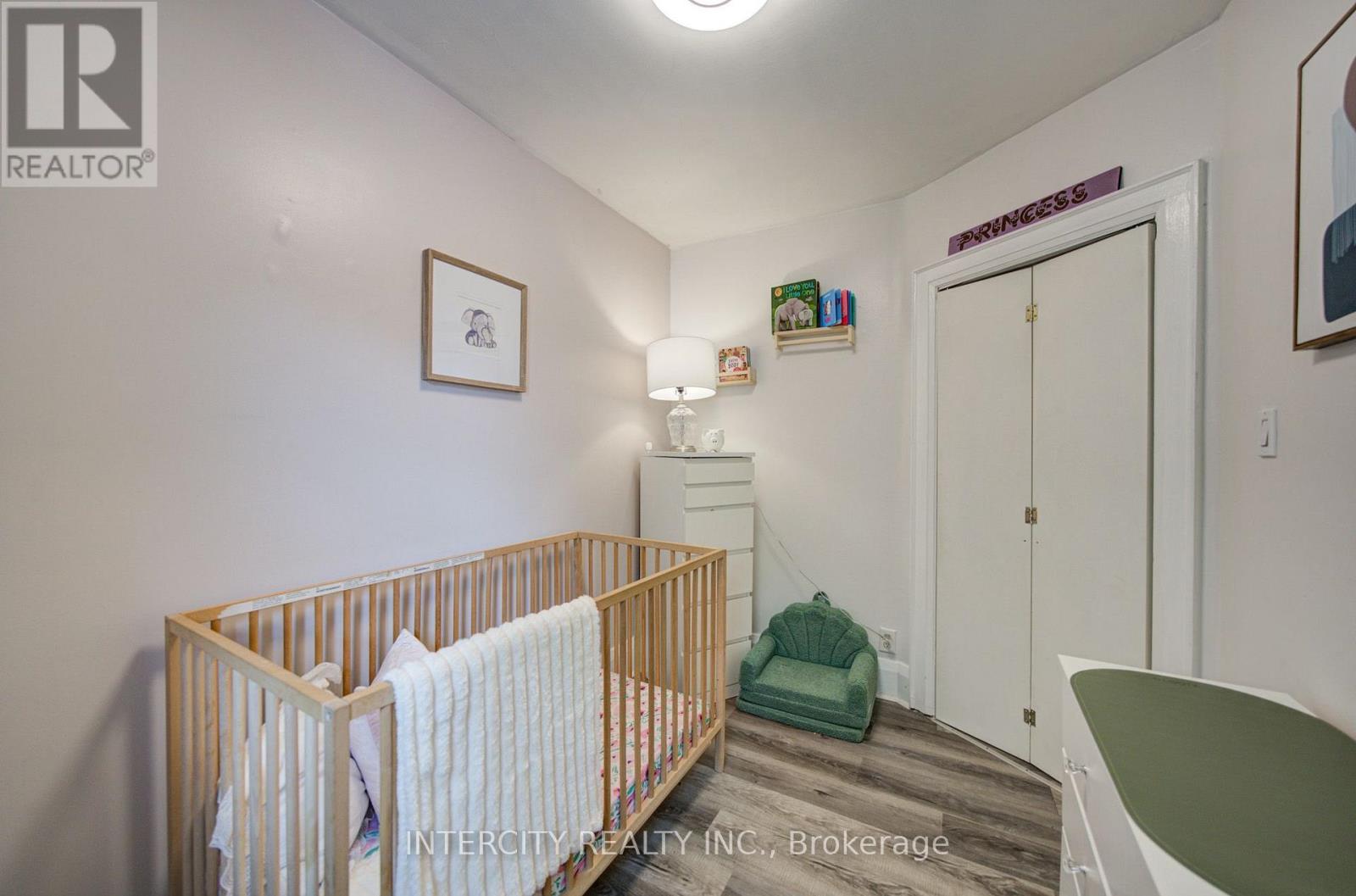 256 Blantyre Avenue, Toronto, Ontario  M1N 2S1 - Photo 17 - E13597794