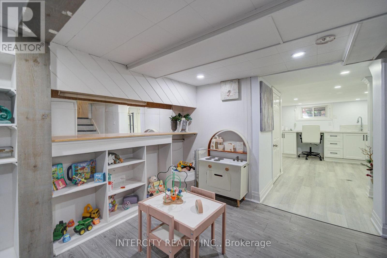256 Blantyre Avenue, Toronto, Ontario  M1N 2S1 - Photo 26 - E13597794