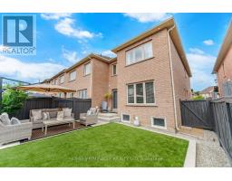 37 LACEBARK COURT, Brampton, Ontario