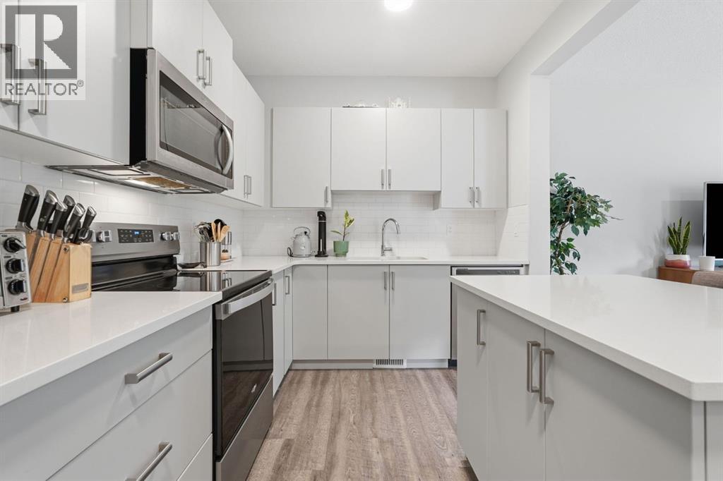 15 Tuscany Summit Square NW, Calgary, Alberta  T3L 0G1 - Photo 6 - A2320613