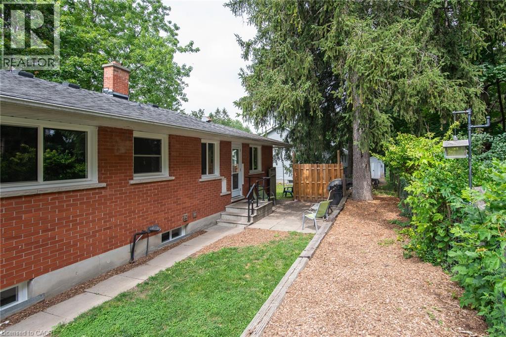 13 Lewis Street, New Hamburg, Ontario  N3A 1P5 - Photo 11 - 40854373