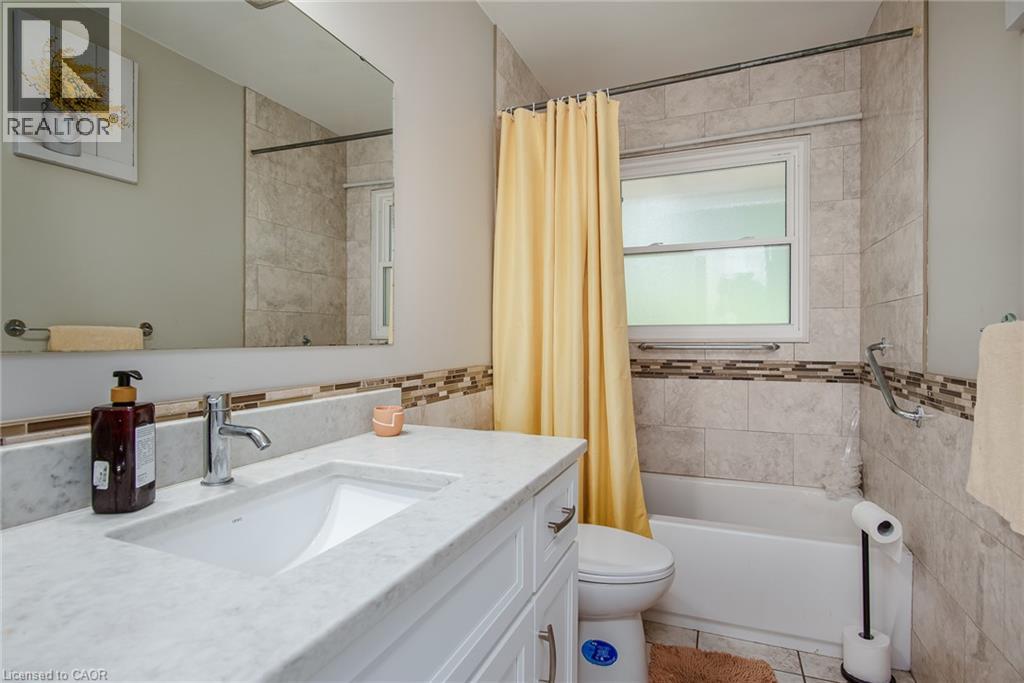 13 Lewis Street, New Hamburg, Ontario  N3A 1P5 - Photo 33 - 40854373