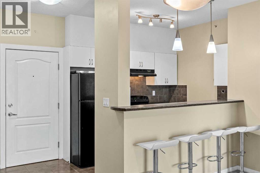 1404, 604 East Lake Boulevard NE, Airdrie, Alberta  T4A 0G6 - Photo 4 - A2335962