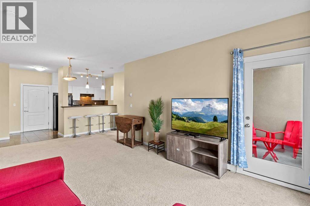 1404, 604 East Lake Boulevard NE, Airdrie, Alberta  T4A 0G6 - Photo 5 - A2335962