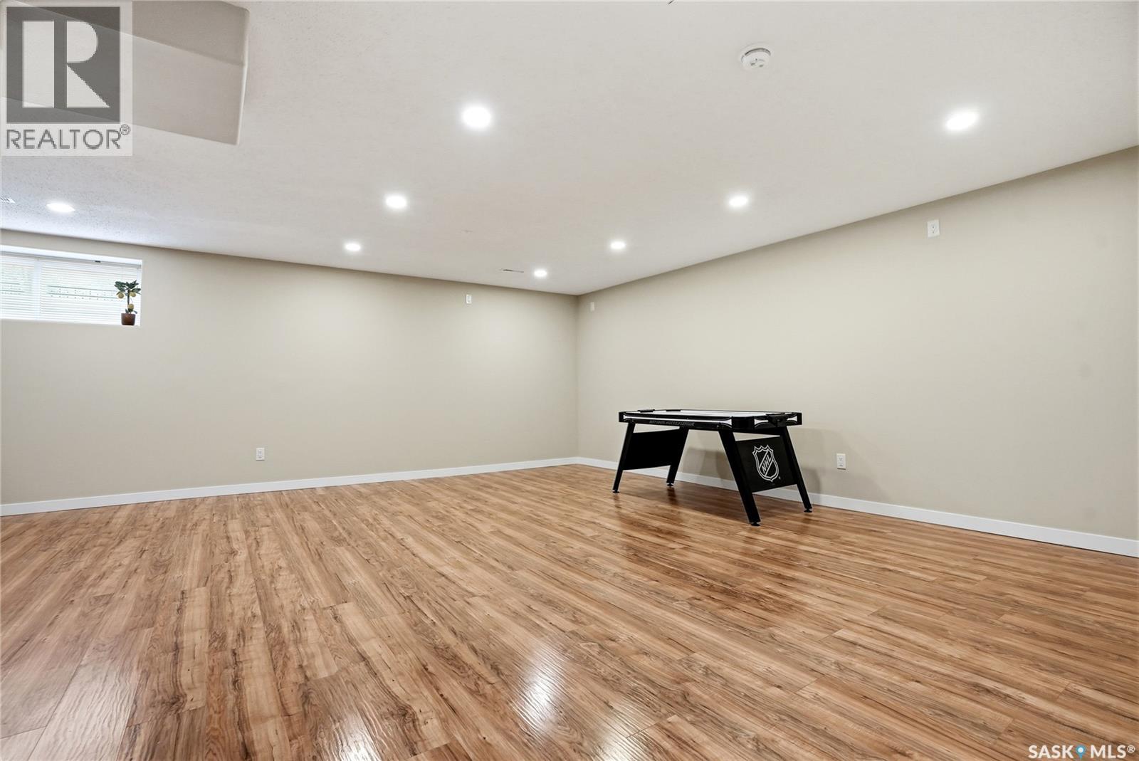 127 315 Dickson Crescent, Saskatoon, Saskatchewan  S7T 0Z1 - Photo 5 - SK037962