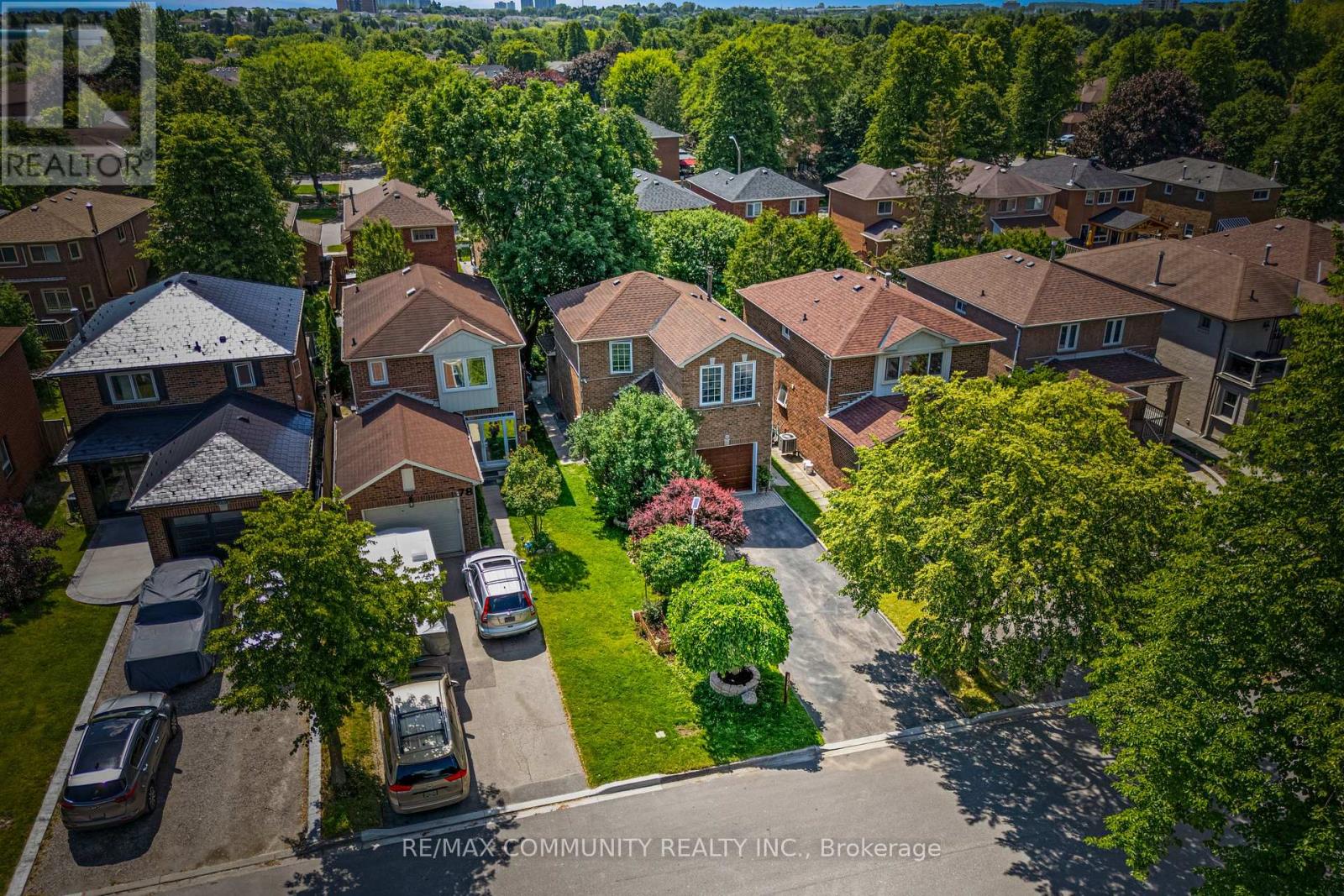 80 Brockman Crescent, Ajax, Ontario  L1T 2L7 - Photo 34 - E13655312