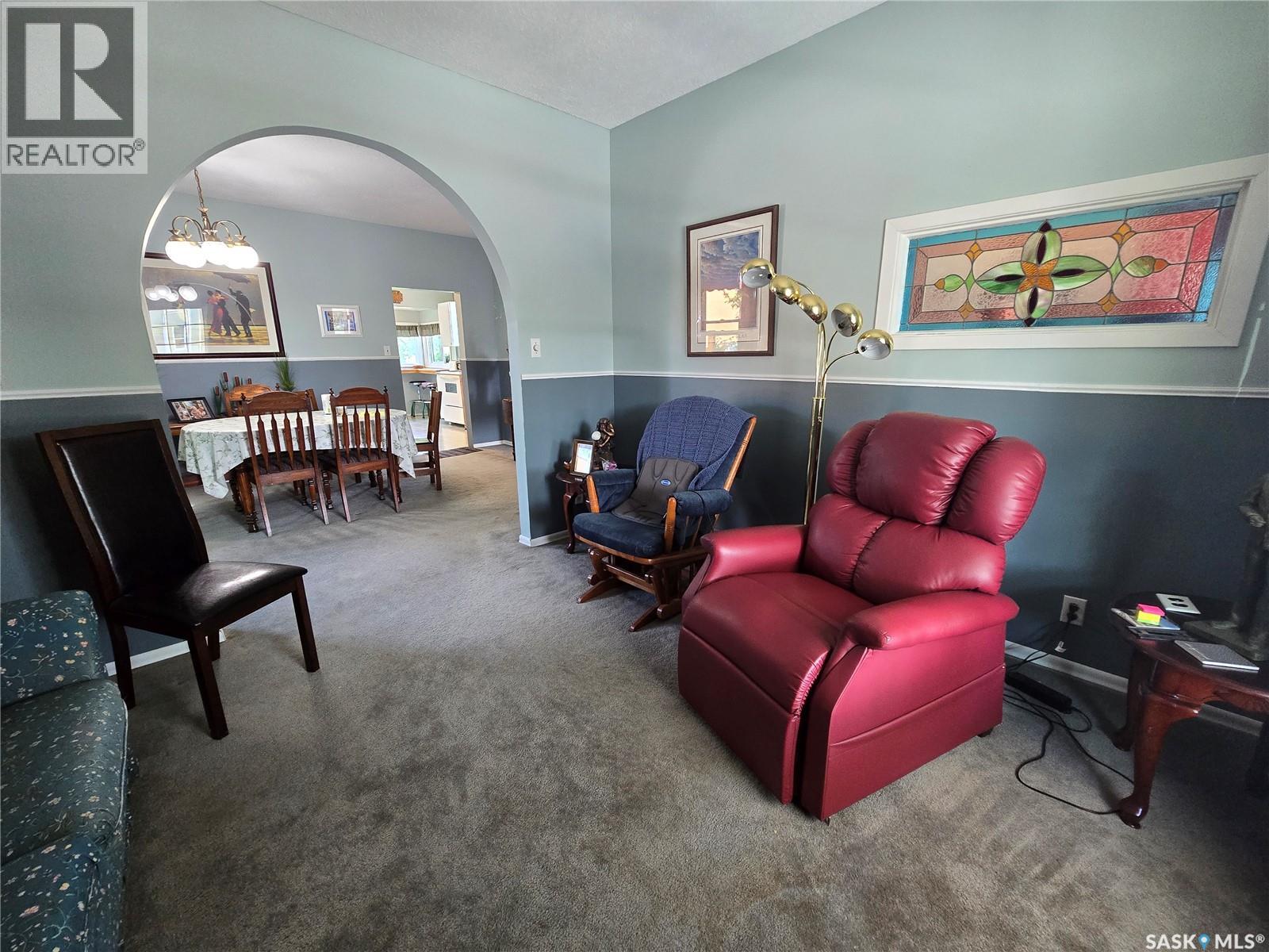 36 21st Street E, Prince Albert, Saskatchewan  S6V 1L8 - Photo 7 - SK043016
