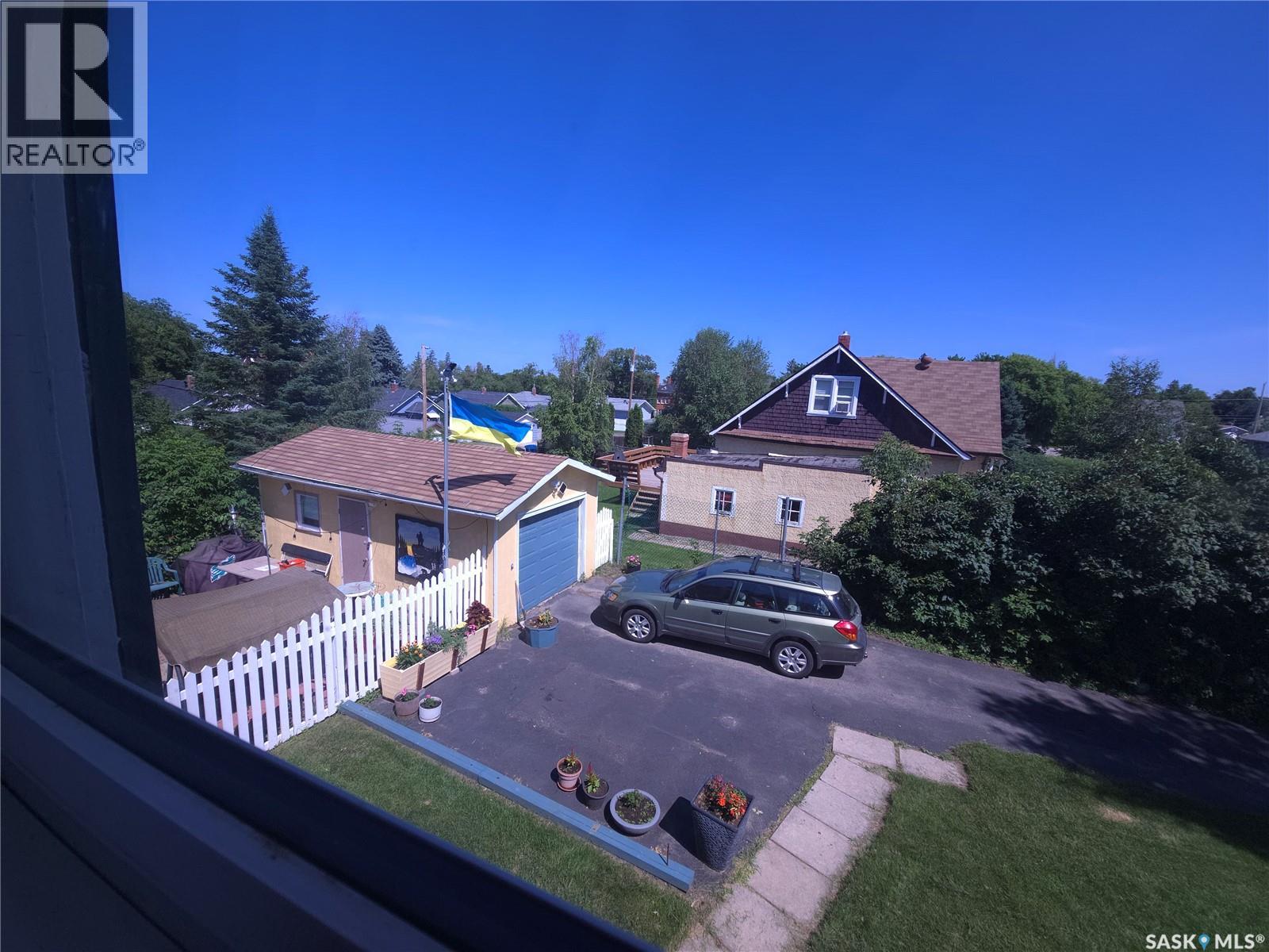 36 21st Street E, Prince Albert, Saskatchewan  S6V 1L8 - Photo 18 - SK043016