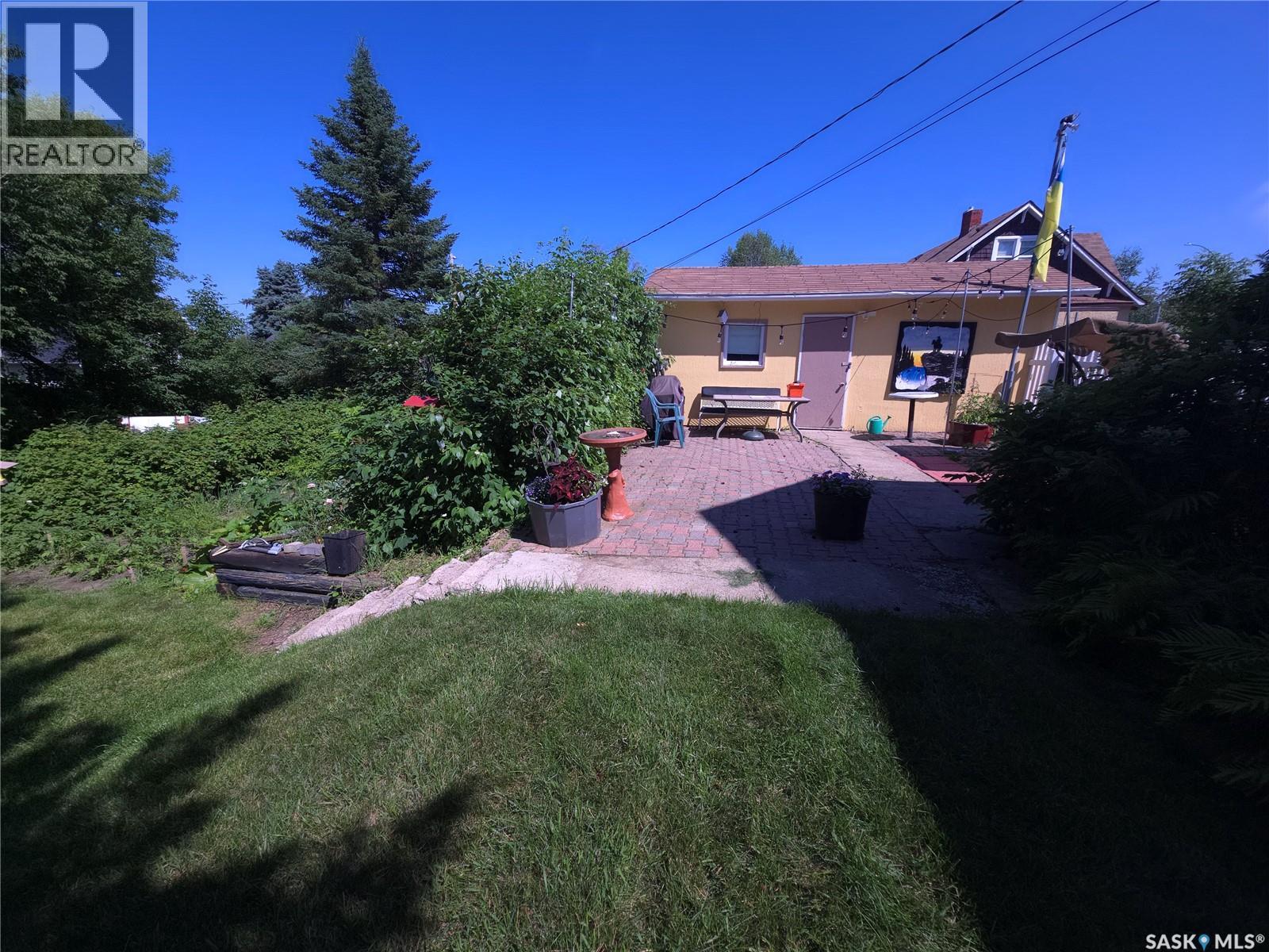 36 21st Street E, Prince Albert, Saskatchewan  S6V 1L8 - Photo 33 - SK043016