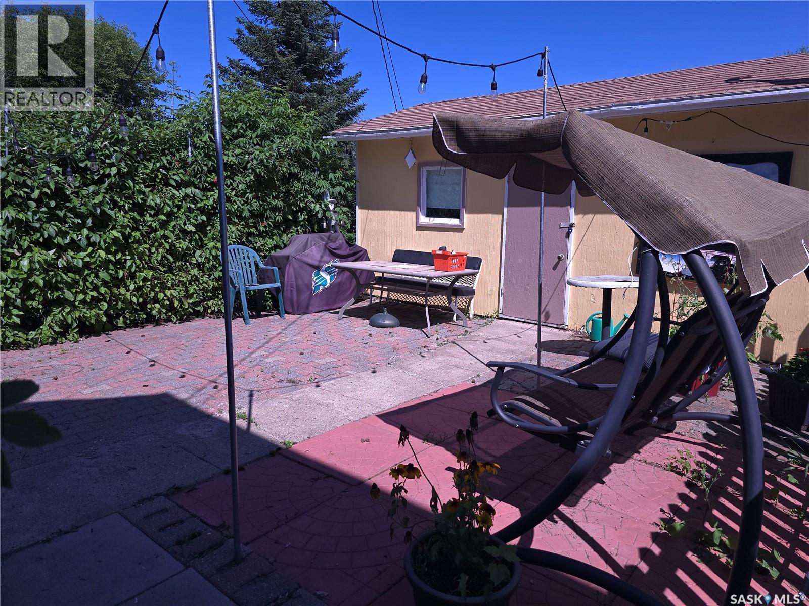 36 21st Street E, Prince Albert, Saskatchewan  S6V 1L8 - Photo 39 - SK043016