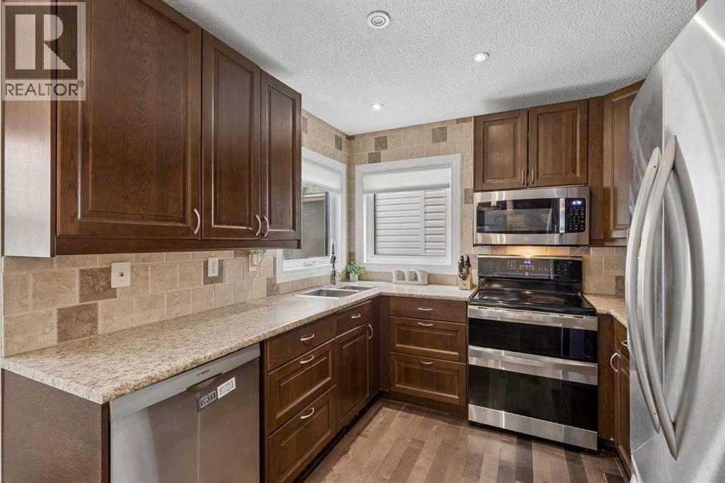 244 Scurfield Place NW, Calgary, Alberta  T3L 1T5 - Photo 17 - A2333455