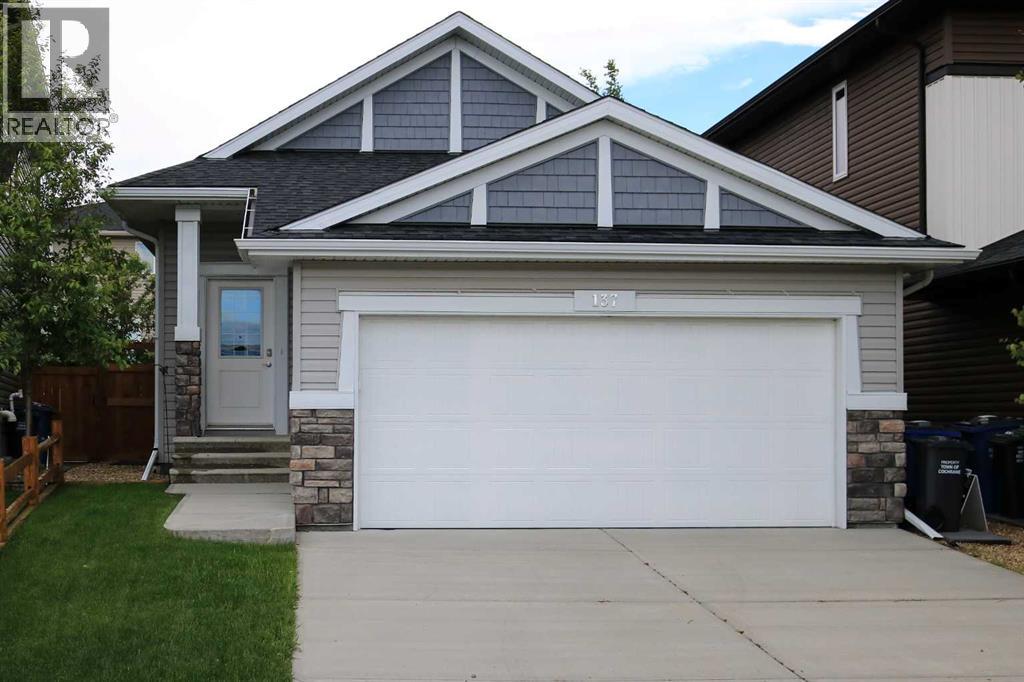 137 Willow Park, Cochrane, Alberta