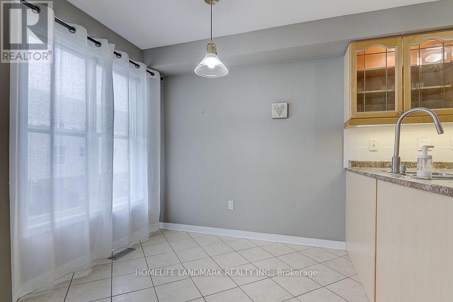 165 - 5980 Whitehorn Avenue, Mississauga (East Credit), Ontario  L5V 2Y3 - Photo 17 - W13655310