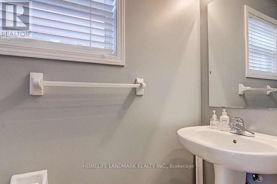 165 - 5980 Whitehorn Avenue, Mississauga (East Credit), Ontario  L5V 2Y3 - Photo 9 - W13655310