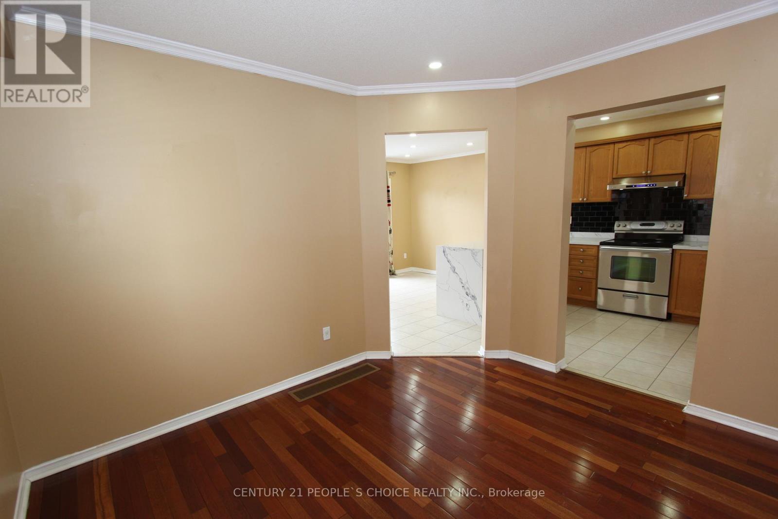 14 Thornbush Boulevard, Brampton, Ontario  L7A 0K5 - Photo 11 - W13655316