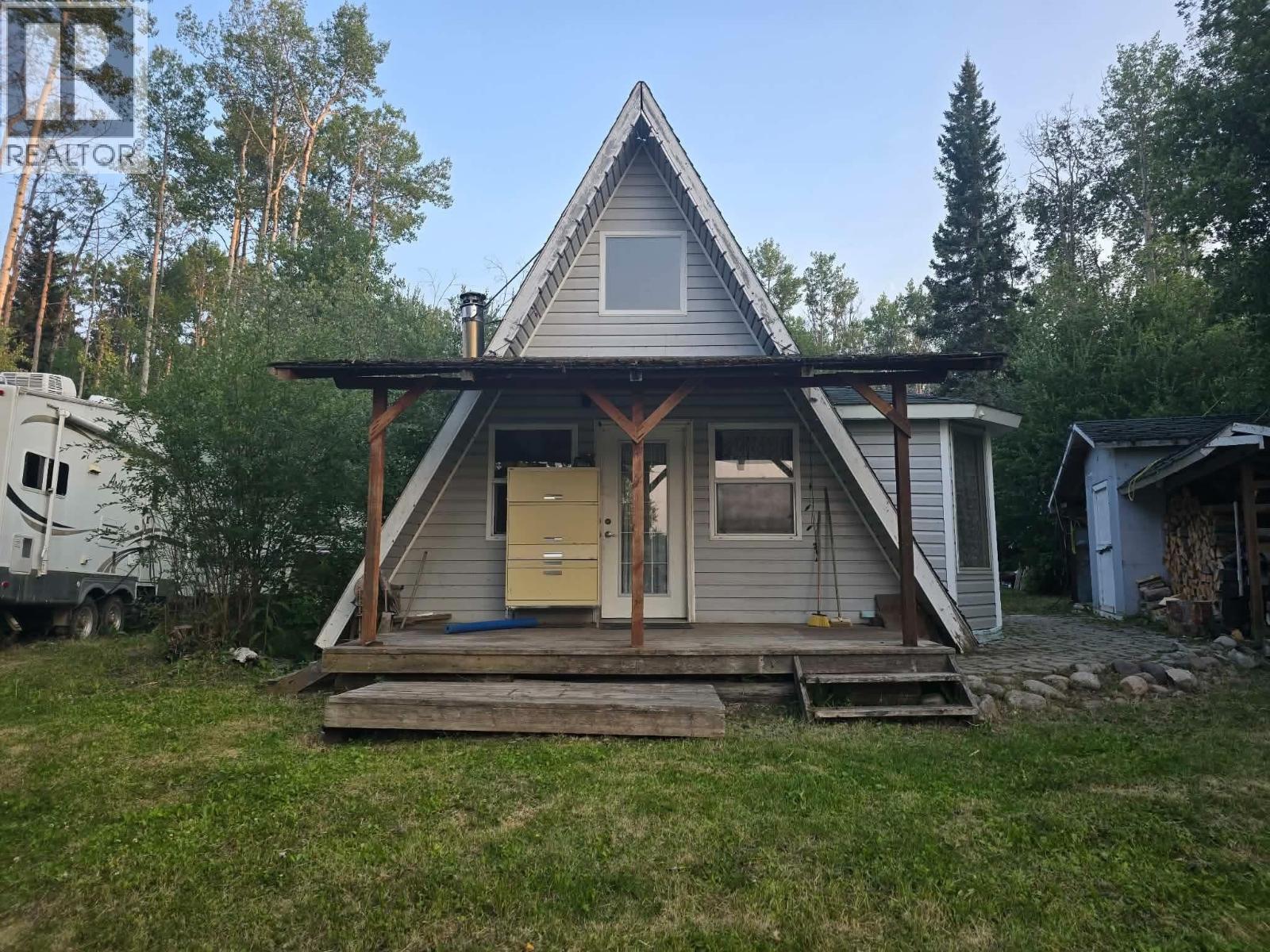 3887 Mund Road, Fraser Lake, British Columbia  V0J 1S0 - Photo 9 - R3138229
