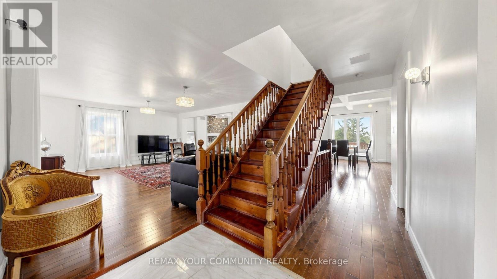 243 Ridge Road, Aurora, Ontario L4G 0M3 - Photo 27 - N13655086