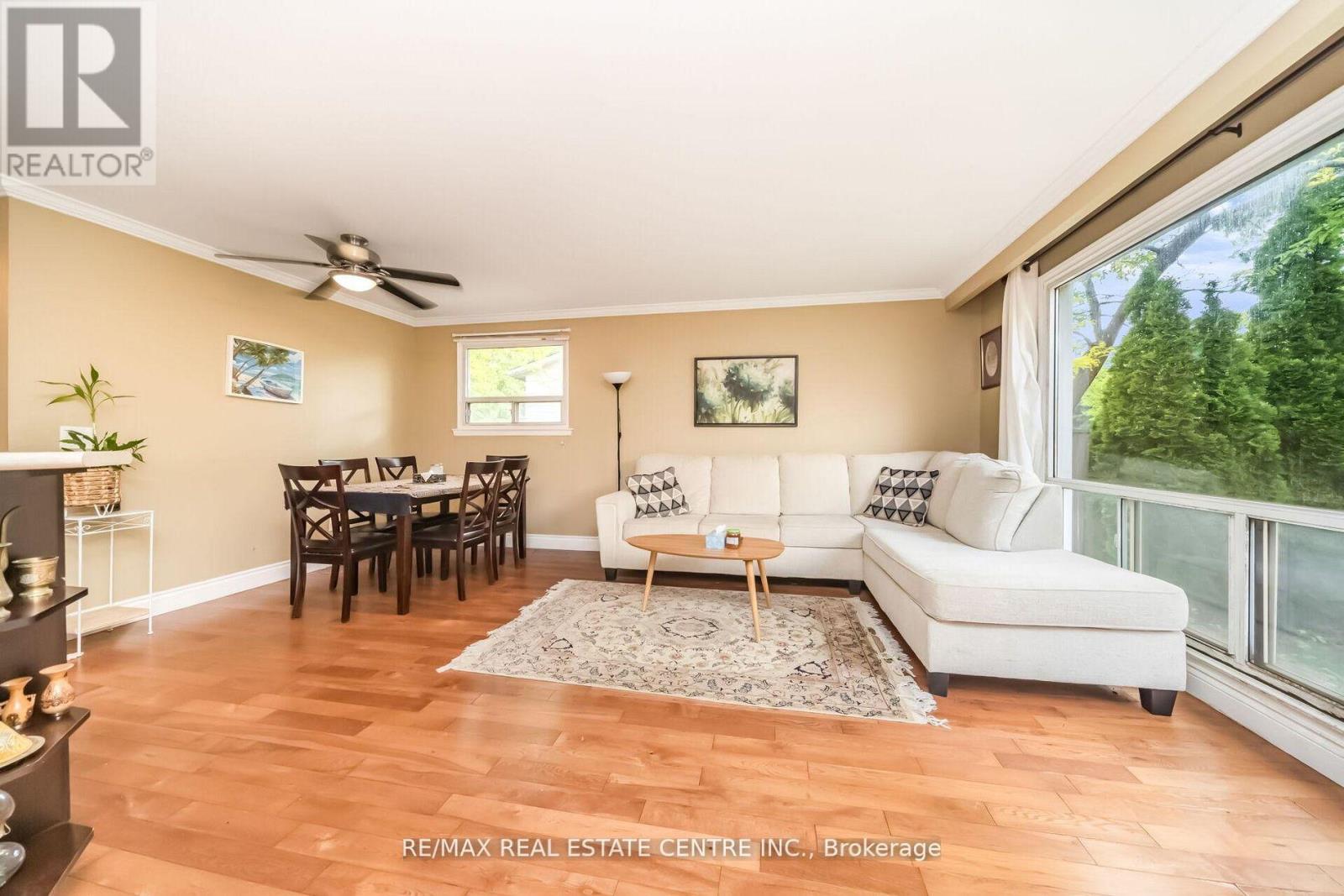 126 Culham Street, Oakville, Ontario  L6H 1G5 - Photo 7 - W13642630