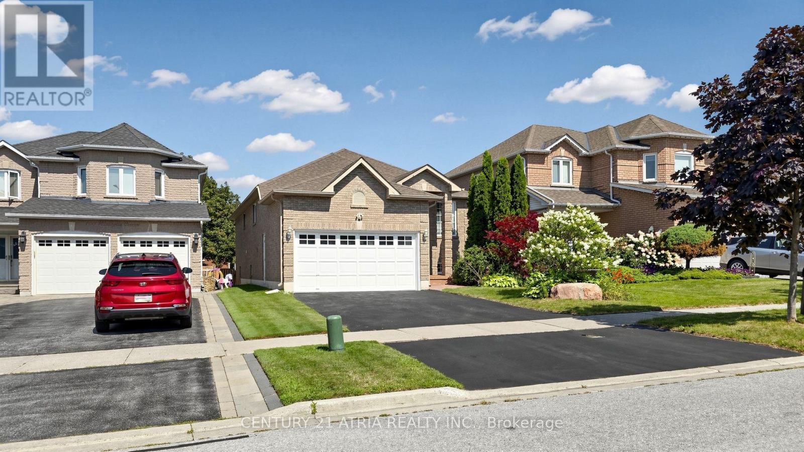102 Huntington Crescent, Clarington, Ontario  L1E 3C5 - Photo 3 - E13655324