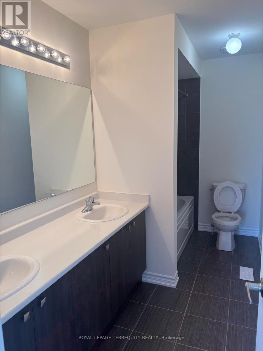 2540 Hibiscus Drive, Pickering, Ontario  L1X 0M6 - Photo 34 - E13655338