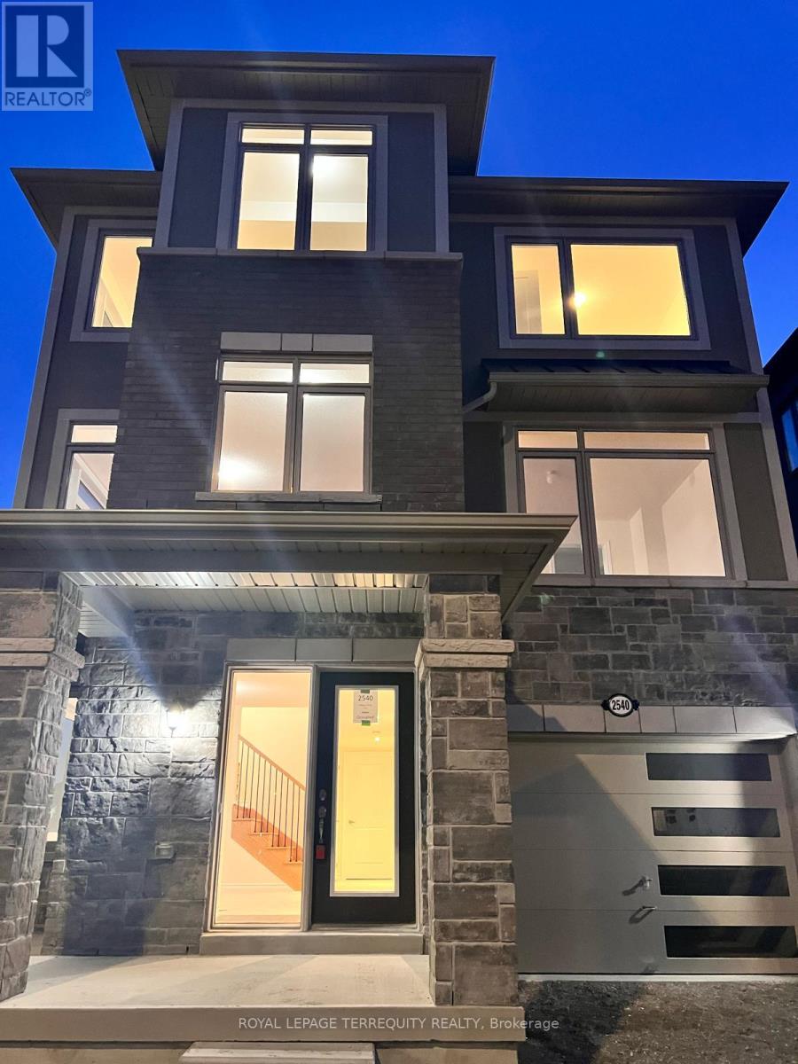2540 Hibiscus Drive, Pickering, Ontario  L1X 0M6 - Photo 45 - E13655338