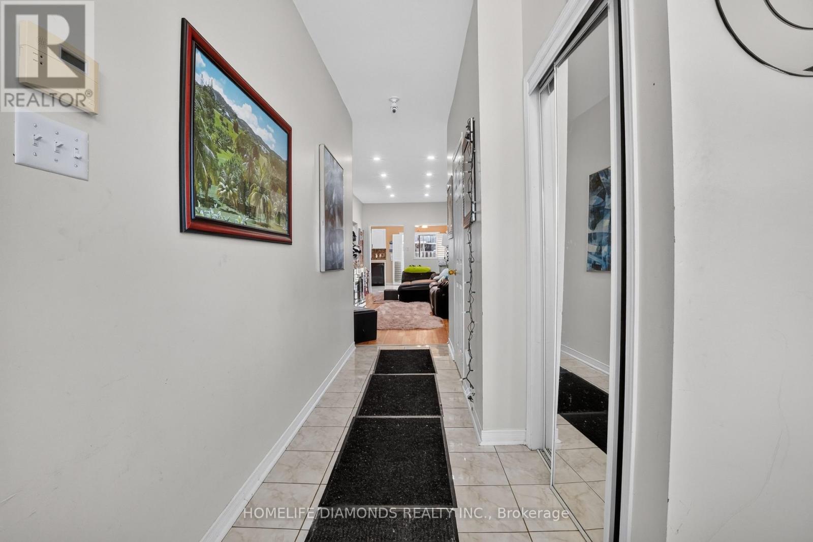 58 Fandango Drive, Brampton, Ontario  L6X 0R4 - Photo 7 - W13655340