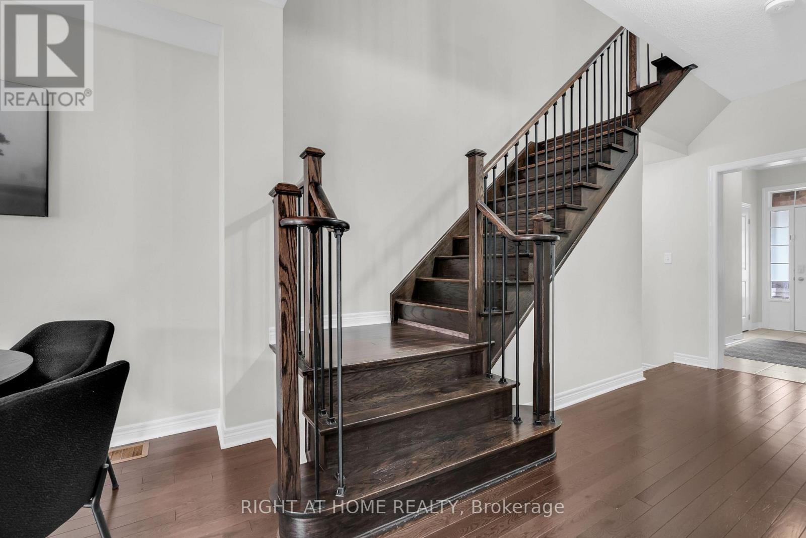 36 Matterhorn Road, Brampton, Ontario  L7A 0E7 - Photo 21 - W13655390