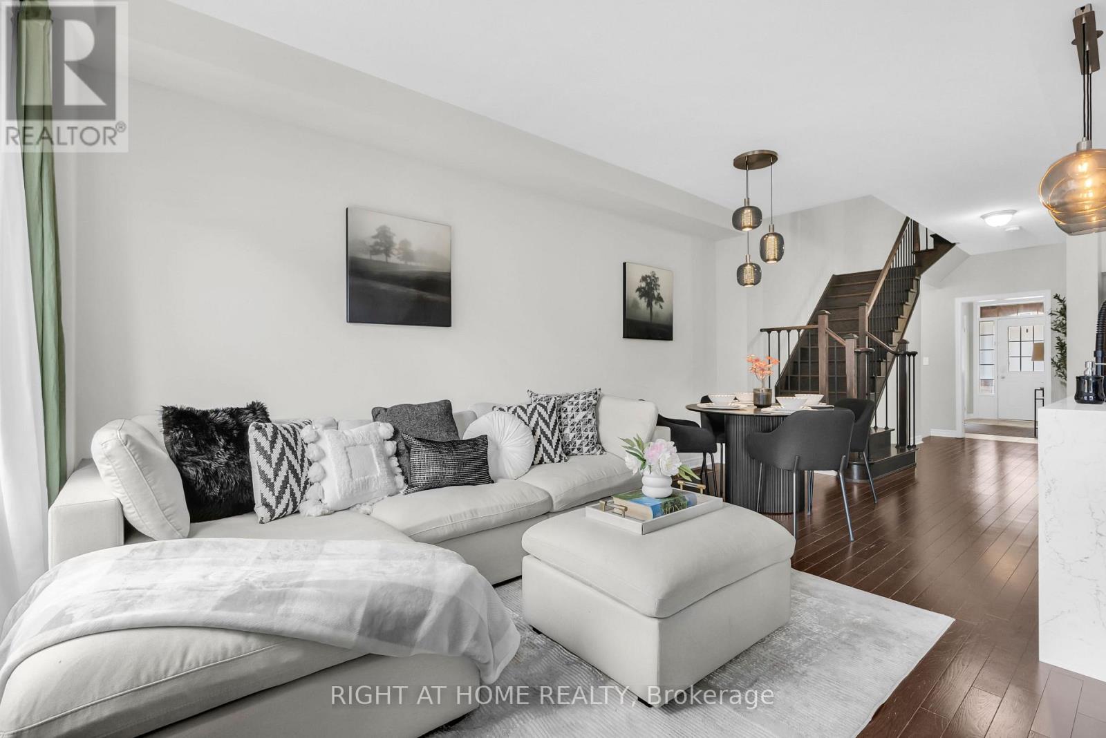 36 Matterhorn Road, Brampton, Ontario  L7A 0E7 - Photo 8 - W13655390