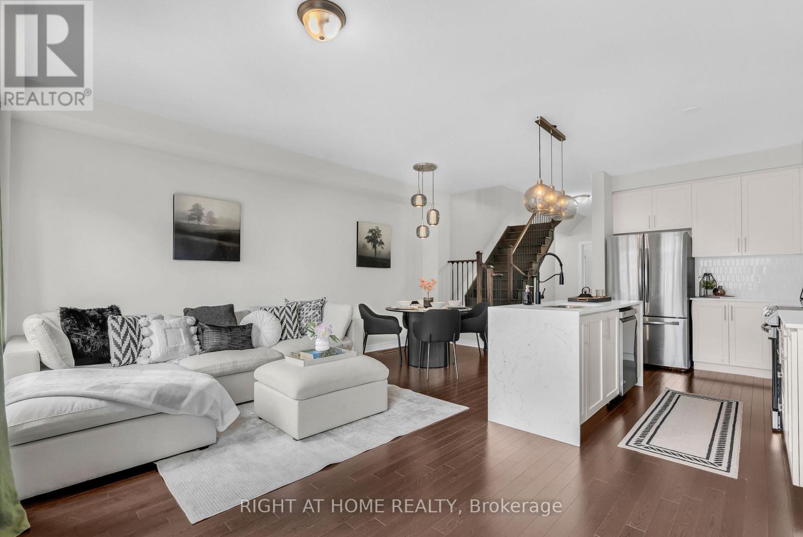 36 Matterhorn Road, Brampton, Ontario  L7A 0E7 - Photo 9 - W13655390