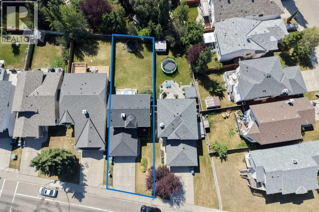 10433 Hidden Valley Drive Nw, Calgary, Alberta  T3A 5M2 - Photo 33 - A2335615