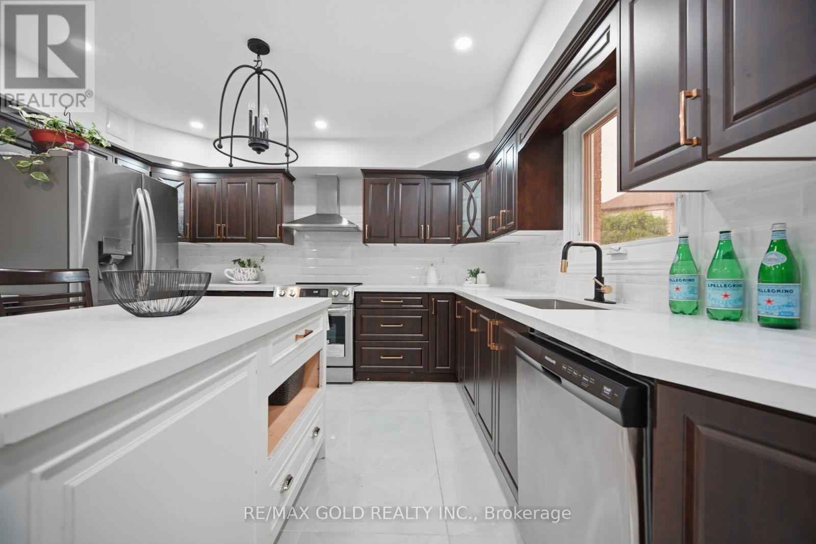 40 Kenpark Avenue, Brampton, Ontario  L6Z 3R5 - Photo 17 - W13606034