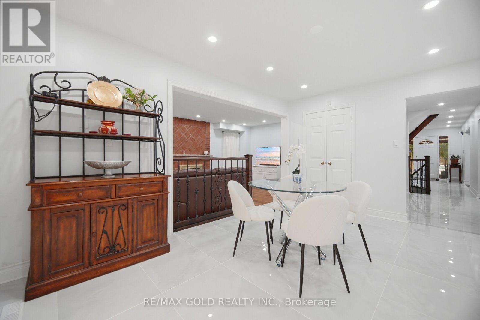 40 Kenpark Avenue, Brampton, Ontario  L6Z 3R5 - Photo 22 - W13606034