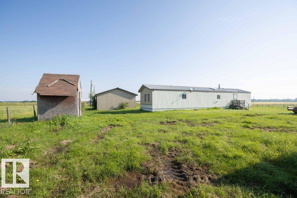 26417 Twp Rd 582, Rural Westlock County, Alberta  T0G 1W0 - Photo 14 - E4502938