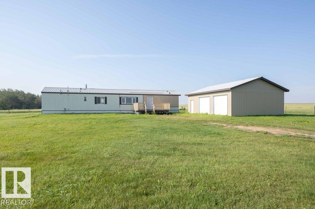 26417 Twp Rd 582, Rural Westlock County, Alberta  T0G 1W0 - Photo 3 - E4502938