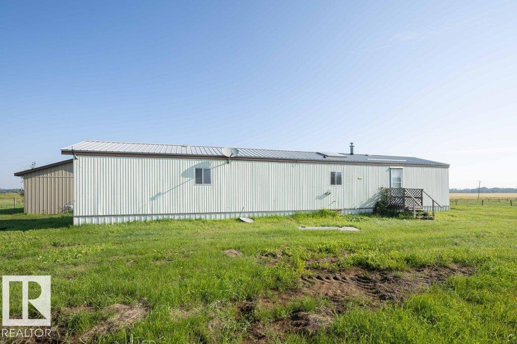 26417 Twp Rd 582, Rural Westlock County, Alberta  T0G 1W0 - Photo 11 - E4502938