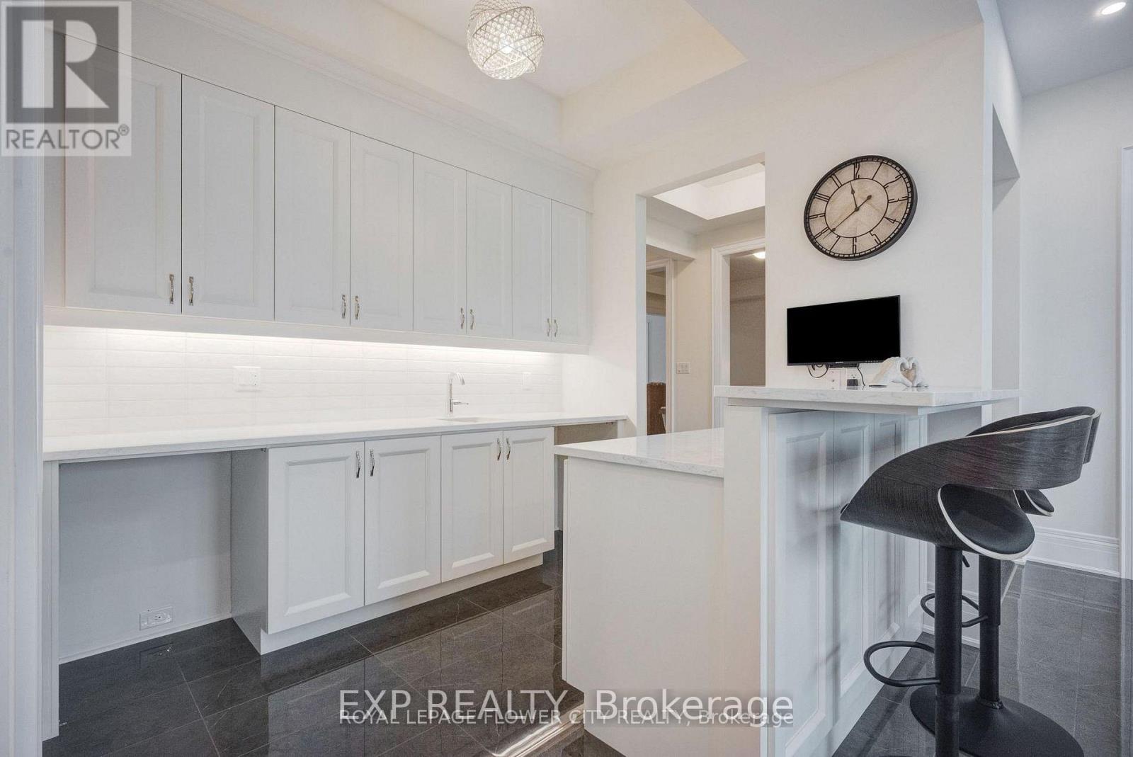 20 Seraville Street, Vaughan, Ontario  L3L 0H1 - Photo 17 - N13655386