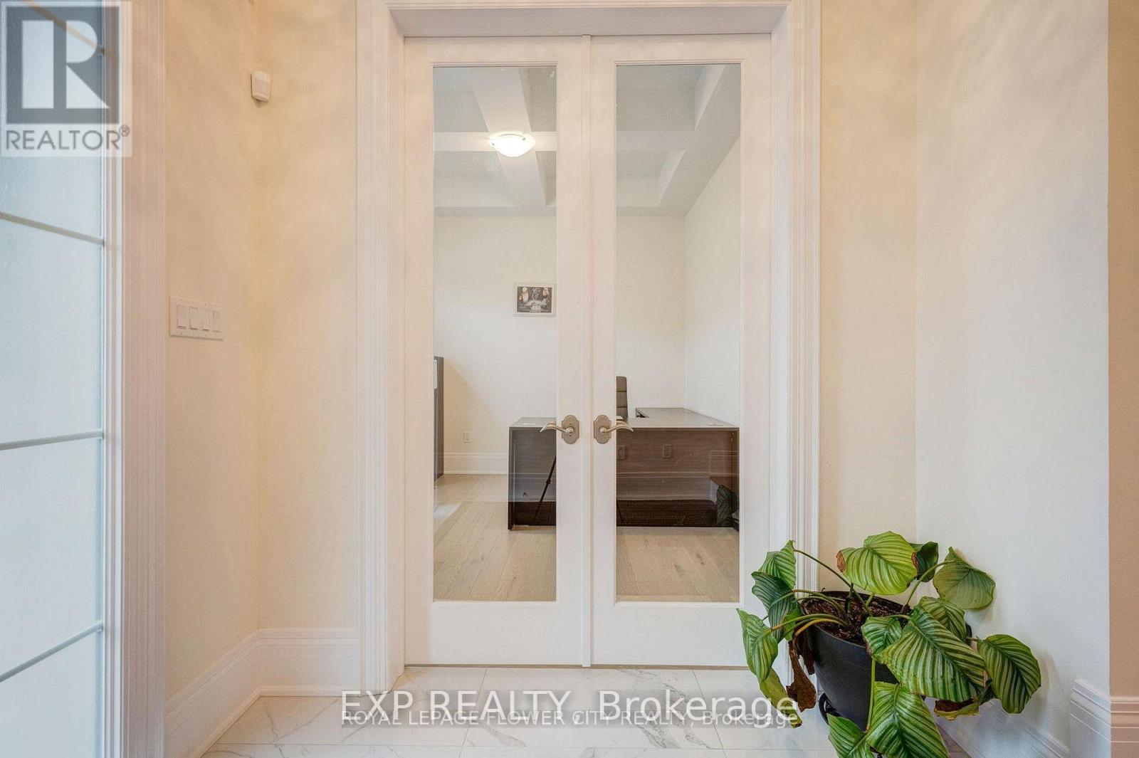 20 Seraville Street, Vaughan, Ontario  L3L 0H1 - Photo 21 - N13655386