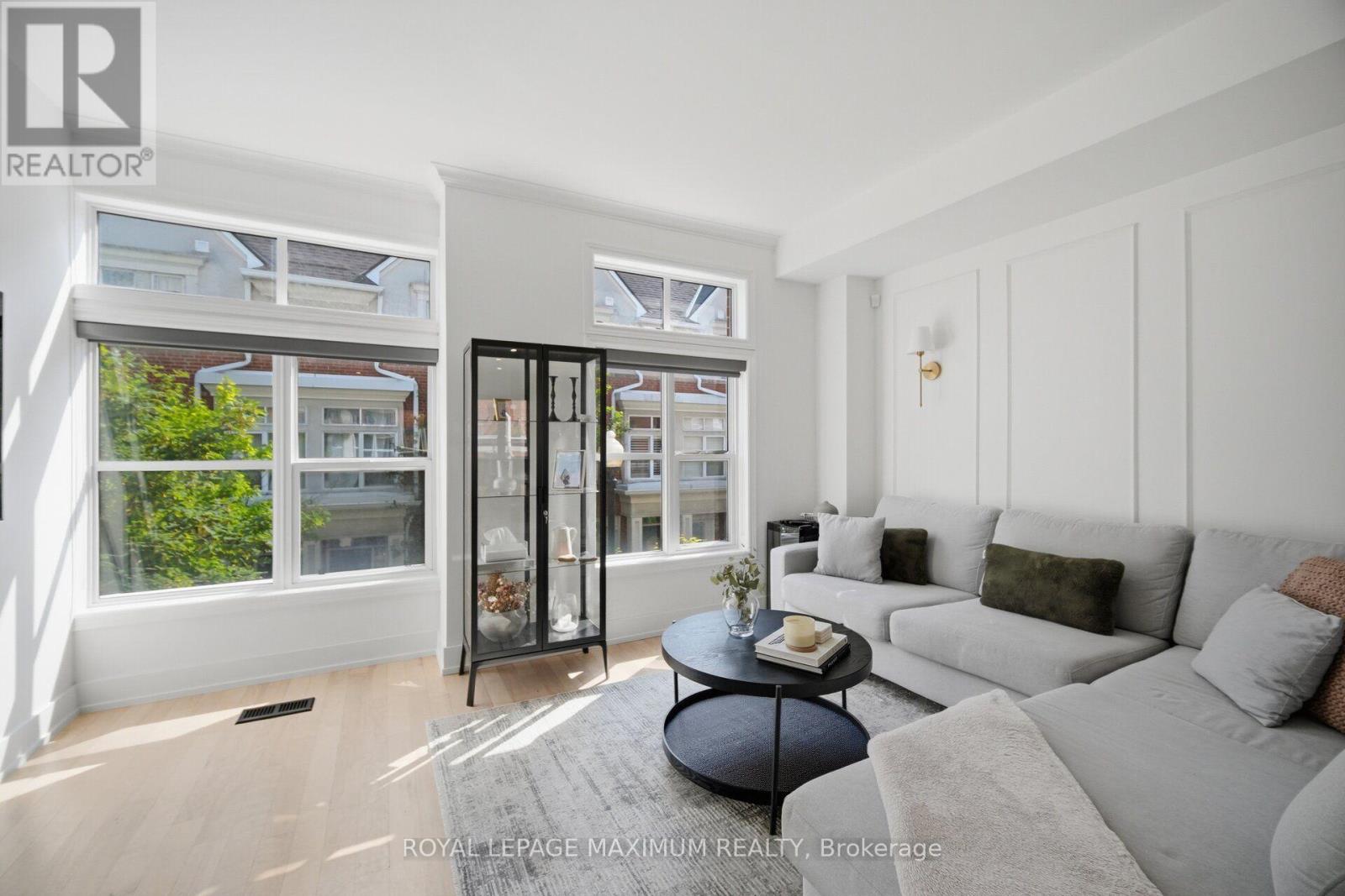 126 Resurrection Road, Toronto, Ontario  M9A 5H1 - Photo 26 - W13636520