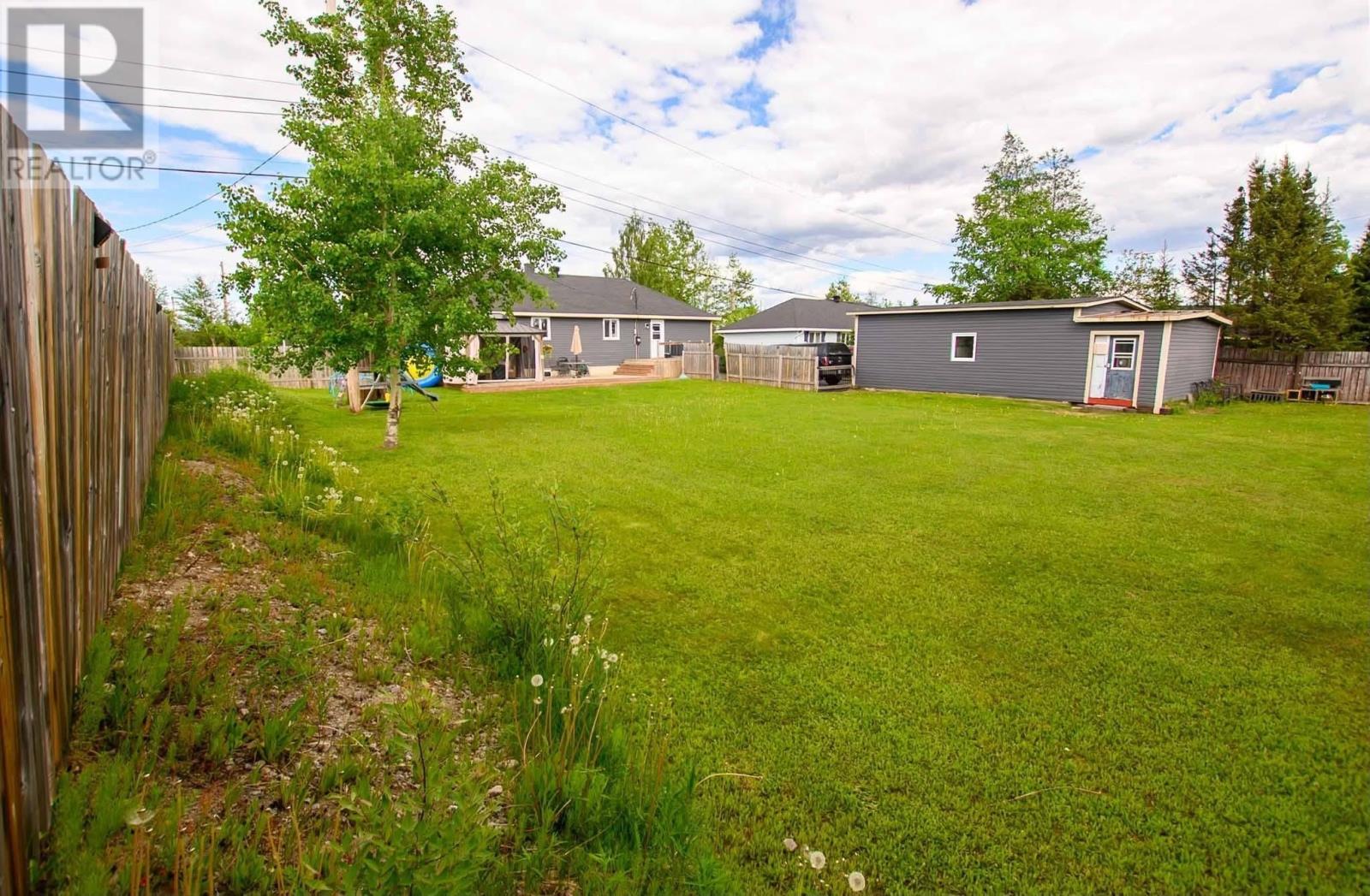 8 Pine Avenue, Labrador City, Newfoundland & Labrador  A2V 1W9 - Photo 7 - 1300946