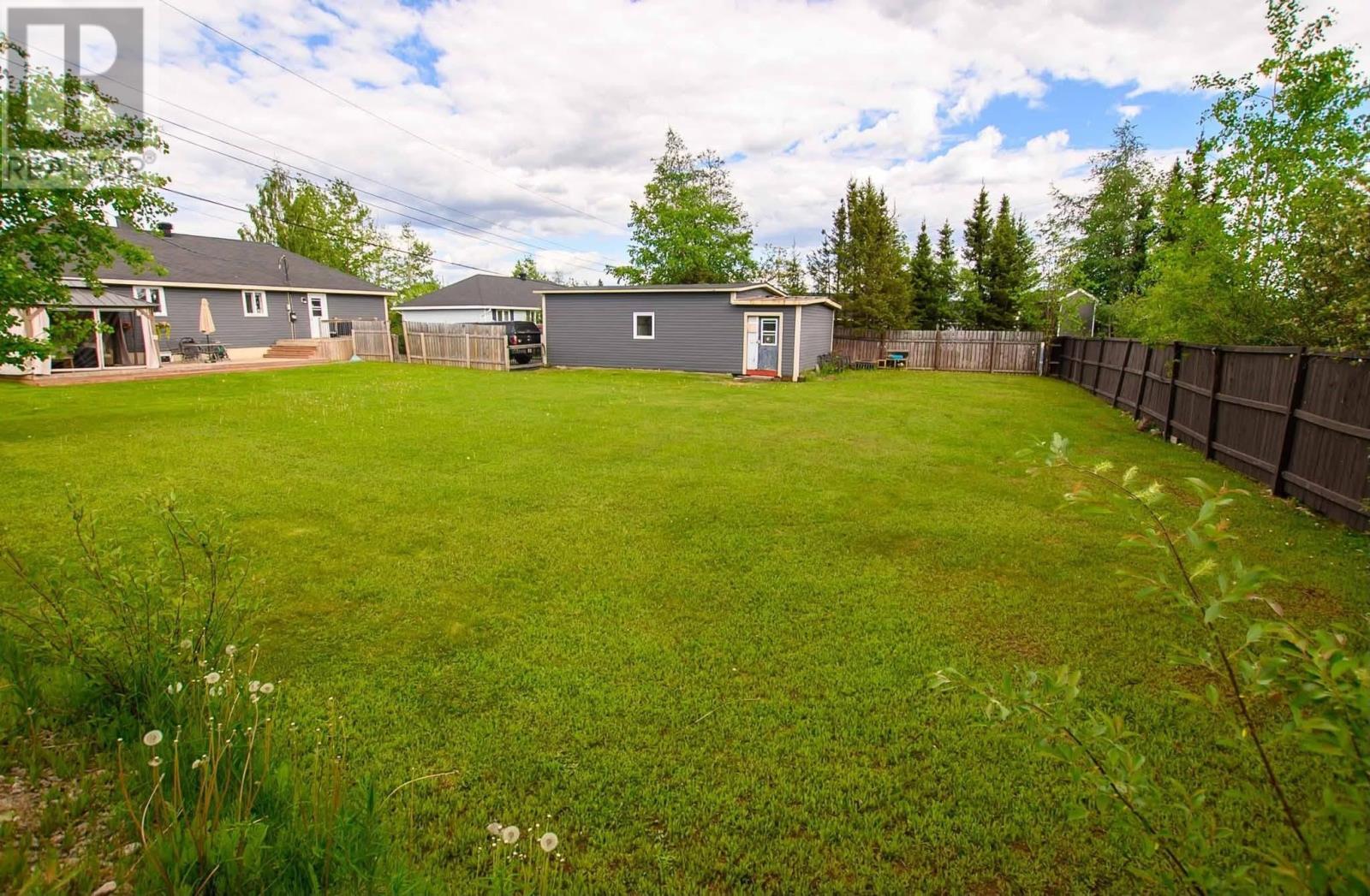 8 Pine Avenue, Labrador City, Newfoundland & Labrador  A2V 1W9 - Photo 9 - 1300946