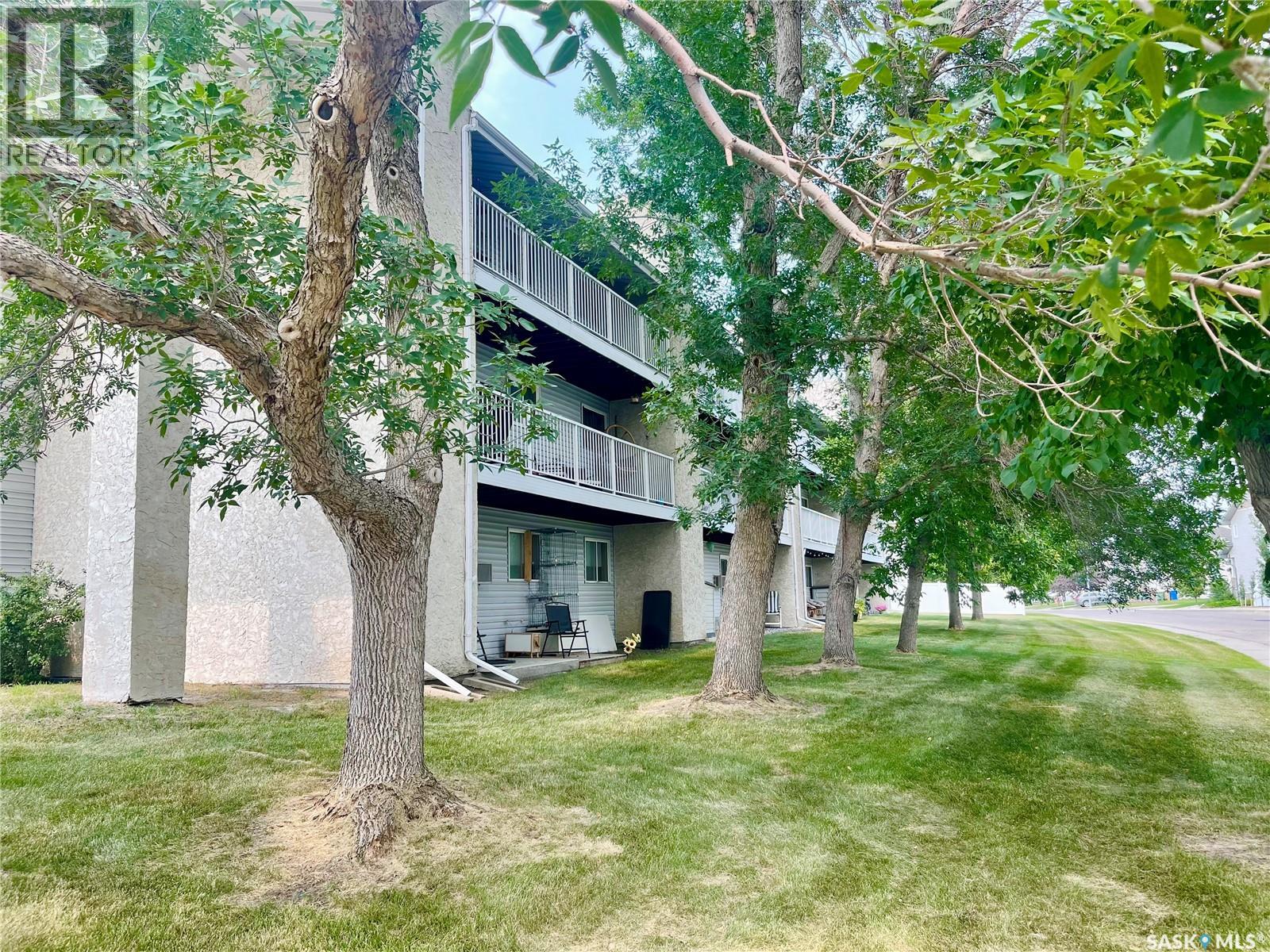 505 2406 Heseltine Road, Regina, Saskatchewan  S4V 1N9 - Photo 5 - SK039385