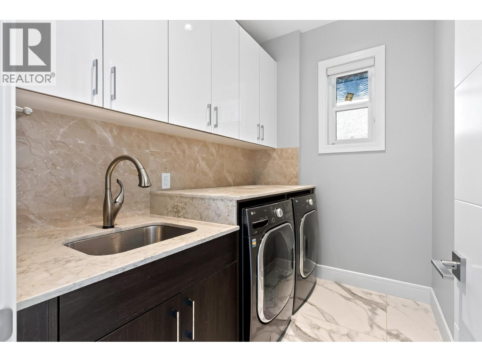 3291 Ullsmore Avenue, Richmond, British Columbia  V7C 1R8 - Photo 38 - R3153432