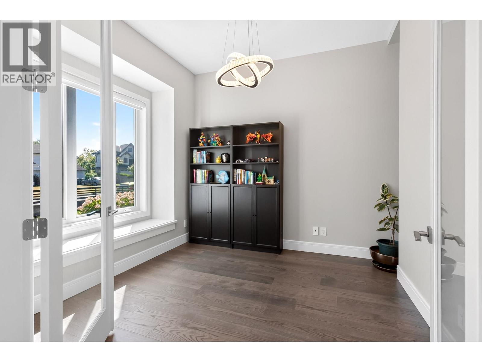 3291 Ullsmore Avenue, Richmond, British Columbia  V7C 1R8 - Photo 13 - R3153432